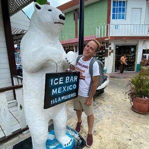 Meet your Posher, Anthony